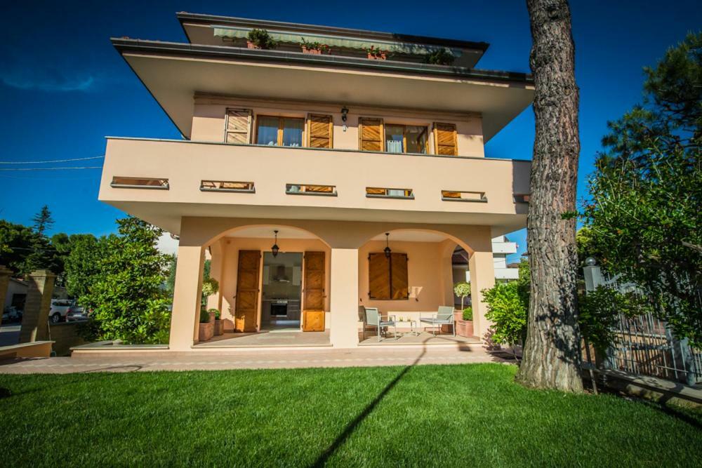 Appartamenti Vicino Al Mare Civitanova Marche Exterior photo